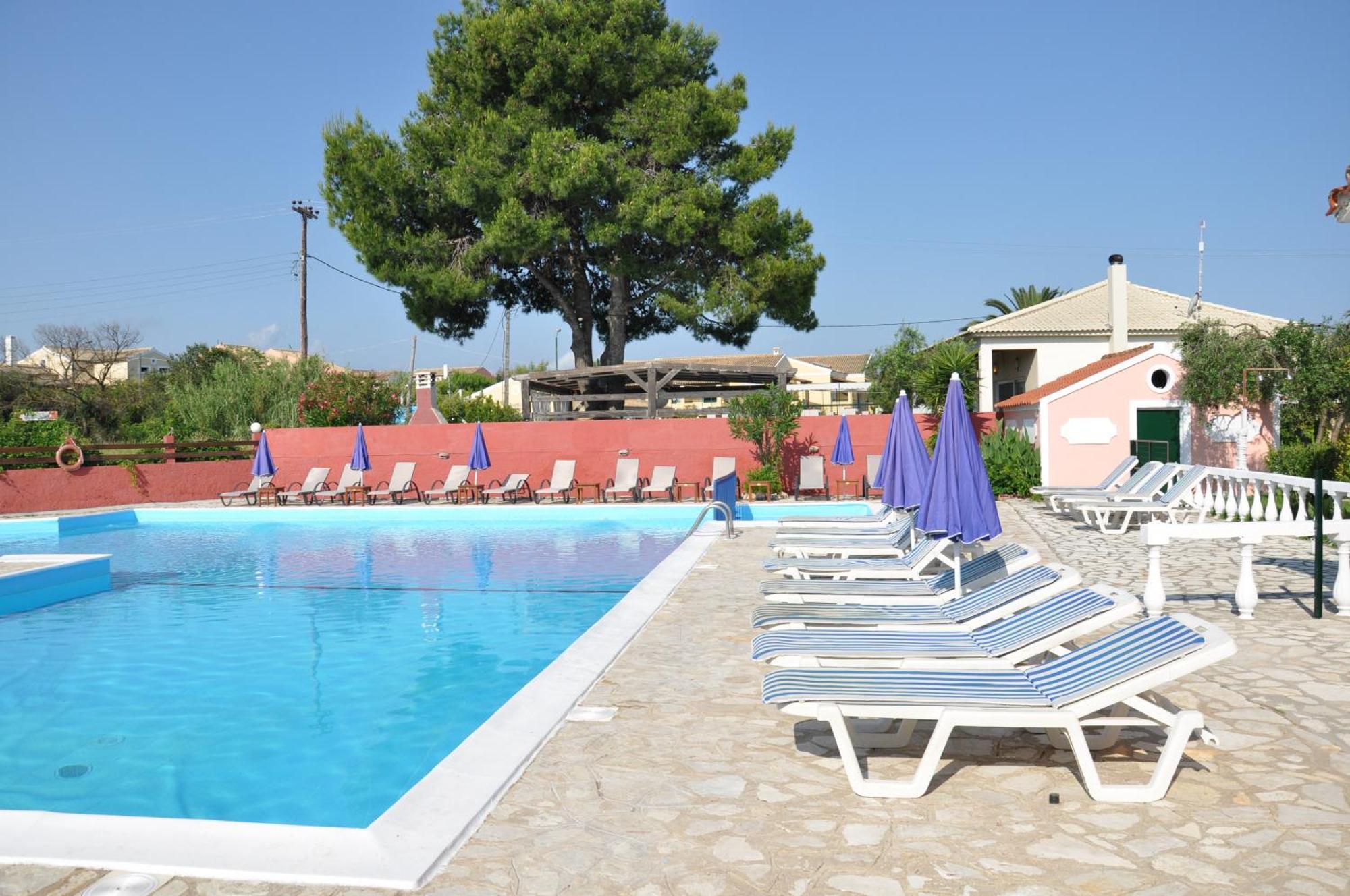 Tassos Apartments Corfu  Ngoại thất bức ảnh