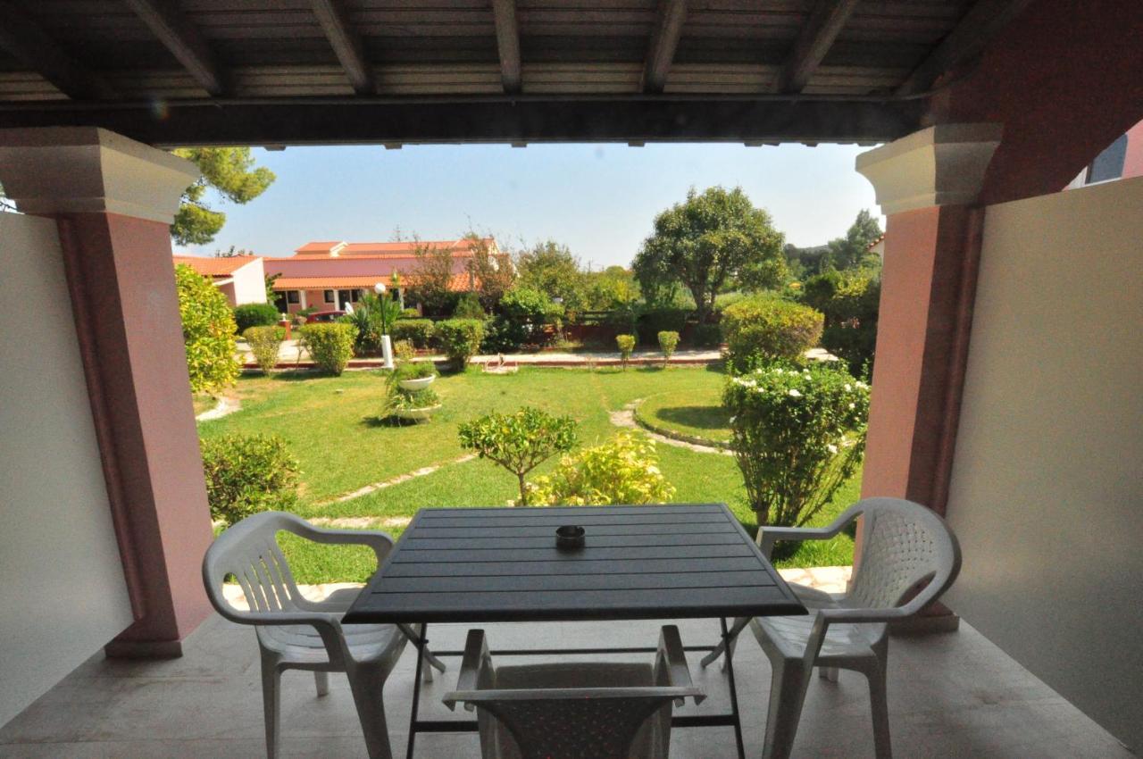 Tassos Apartments Corfu  Ngoại thất bức ảnh